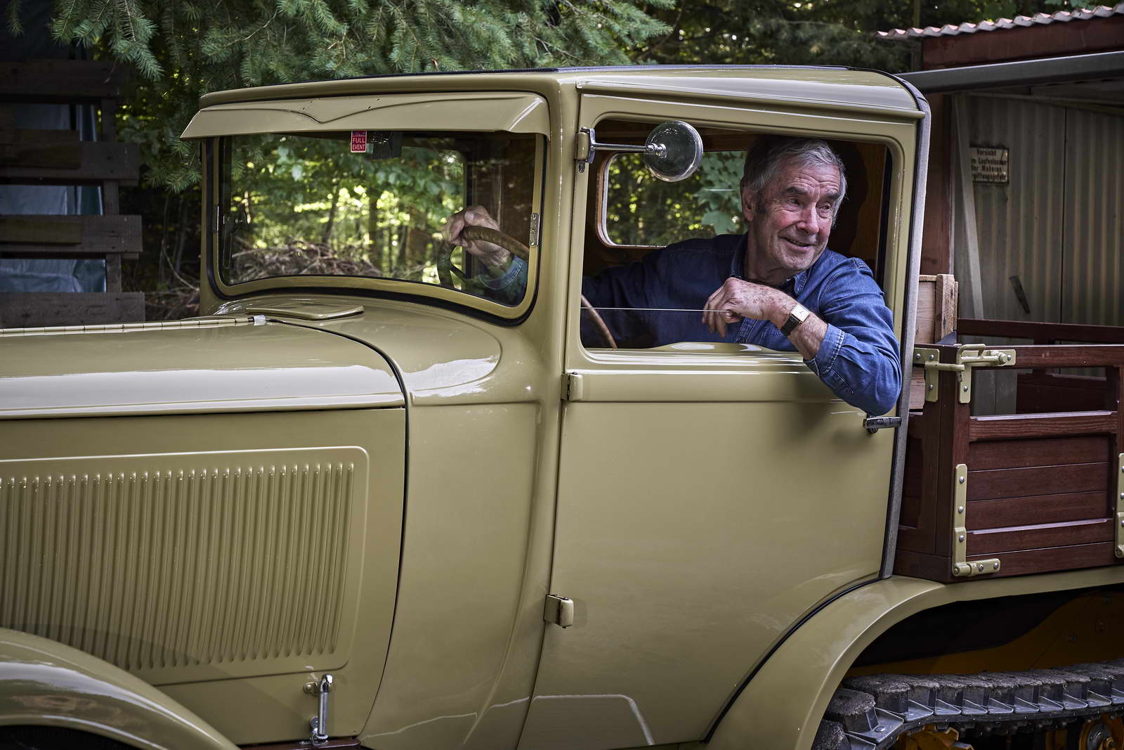 Citroen Kegresse Halbkettenfahrzeug